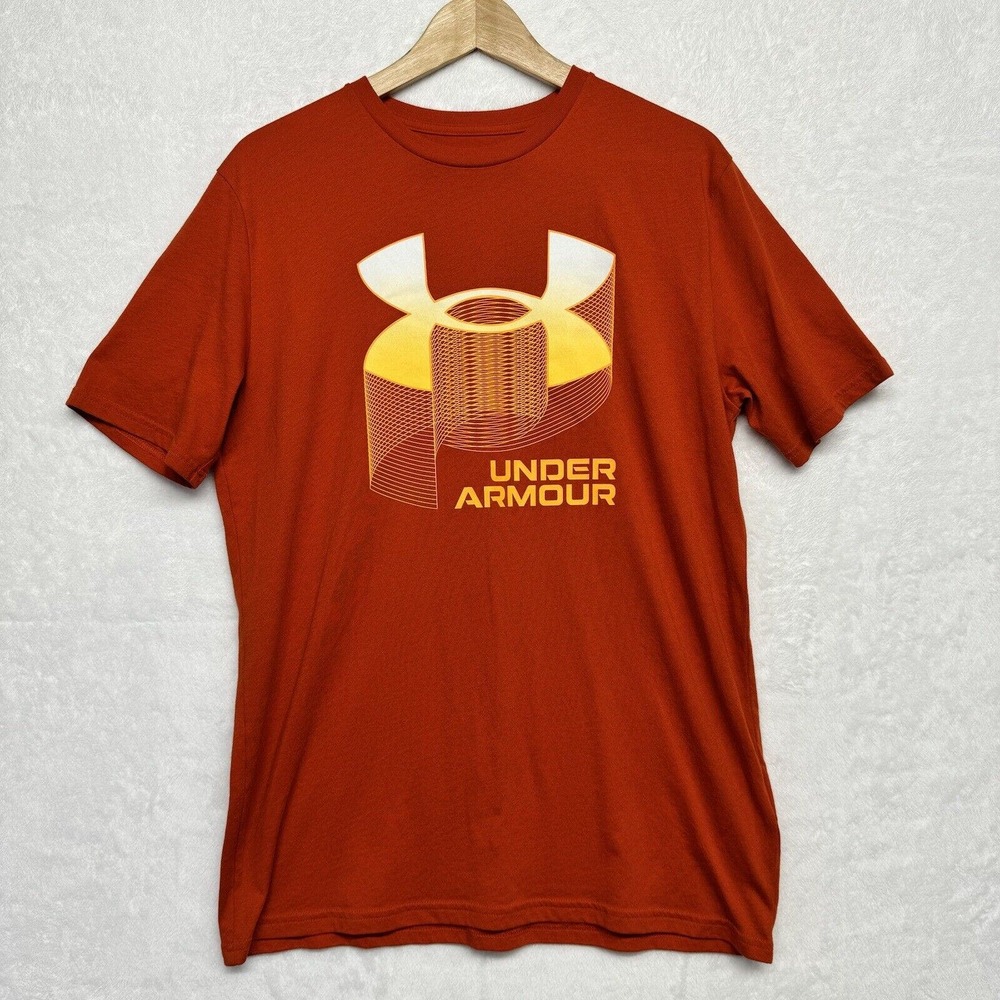 Under Armour T-Shirt Mens Size M Medium (Measured 19 1/2" X 28 1/4") Orange